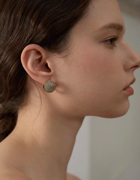 The Elevated Parisian Stud