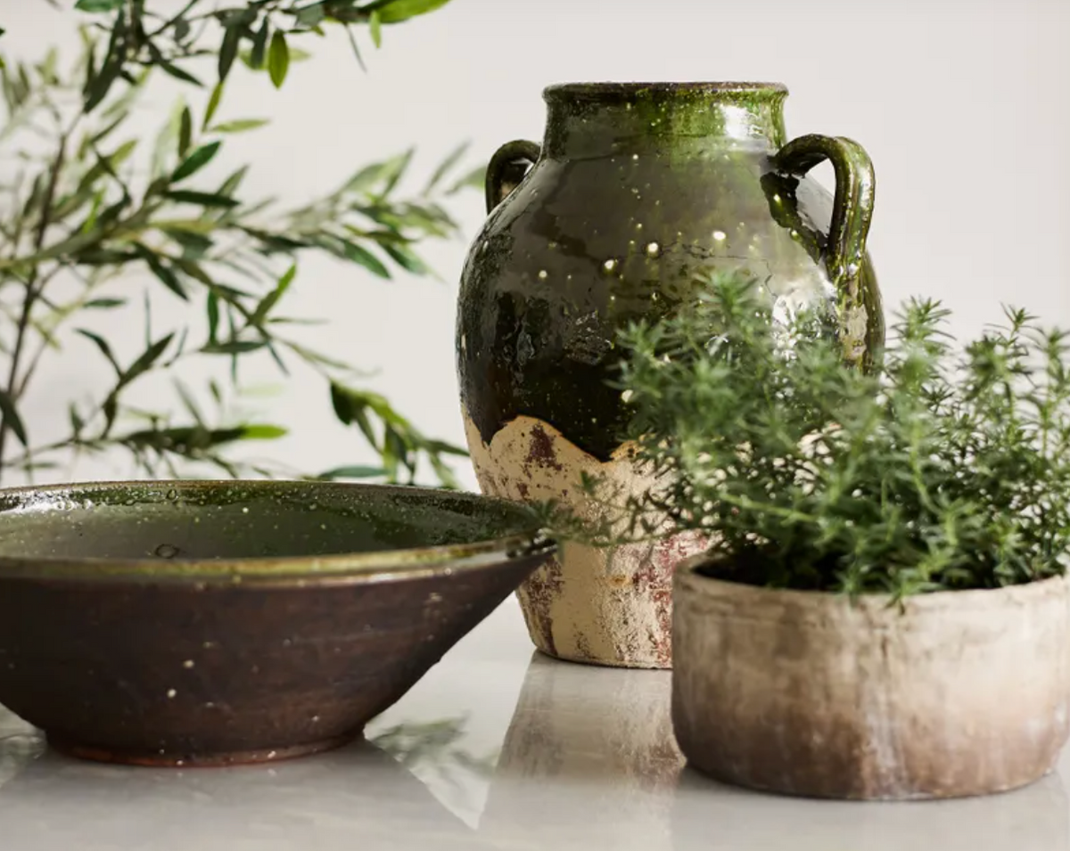 Provincial Stone Urn ~ Large