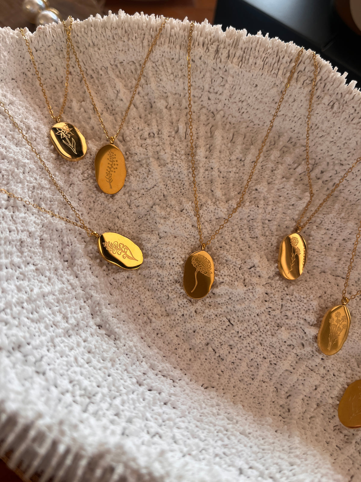 Birth Flower Pendant Necklace