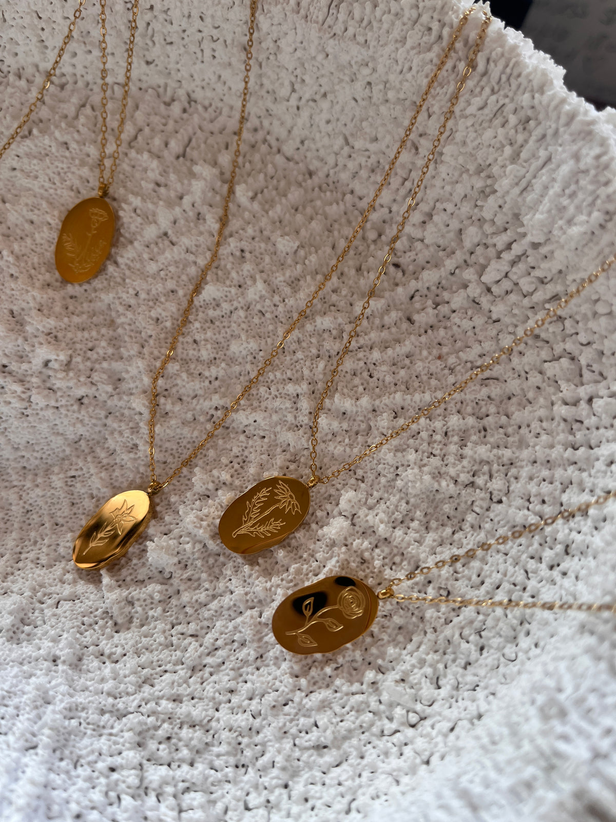 Birth Flower Pendant Necklace