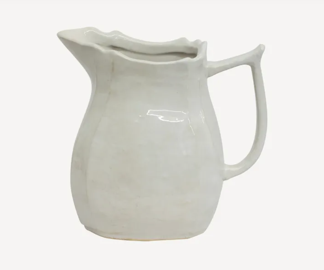 Jolie Jug