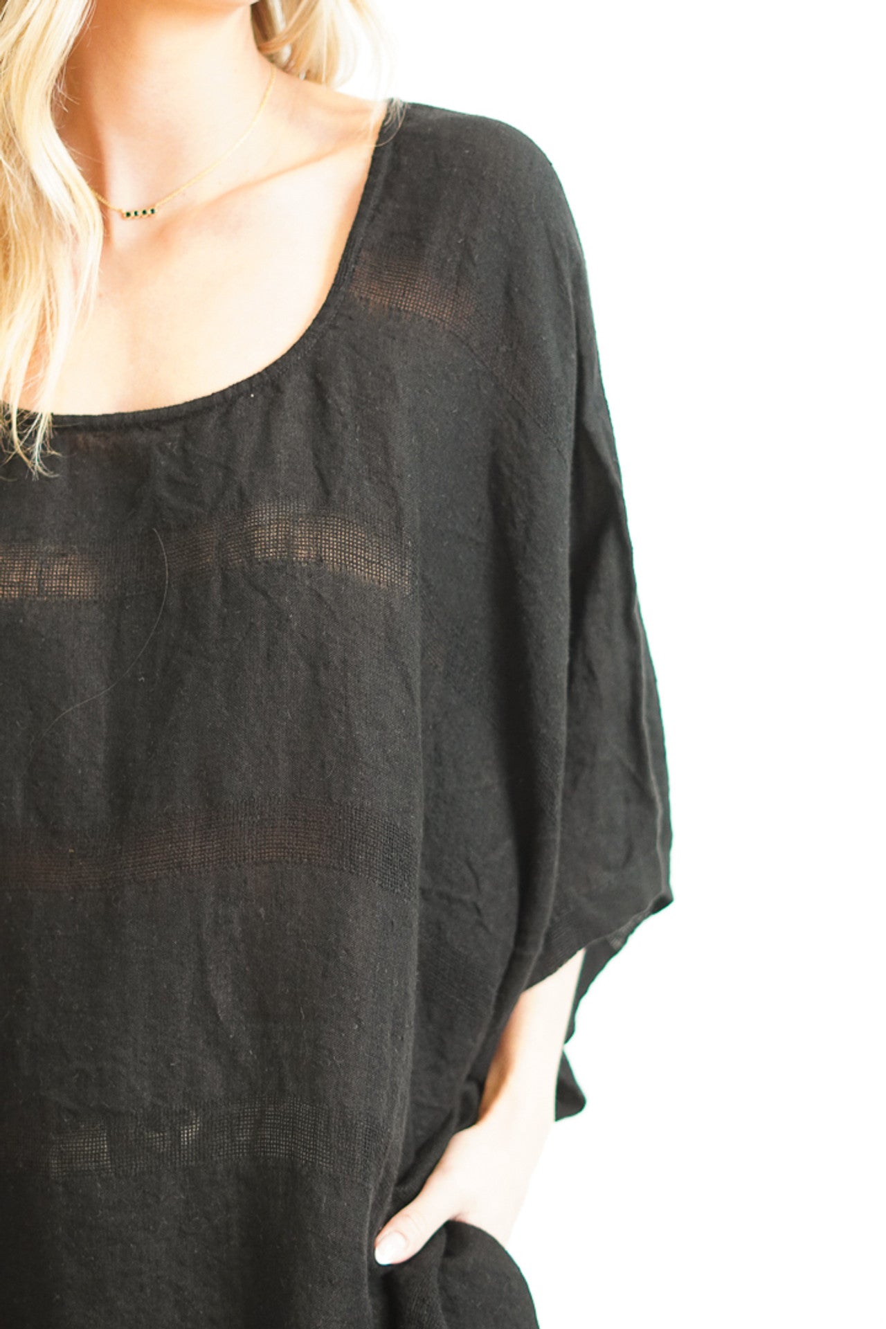 Carlotta Linen Top ~ Ebony